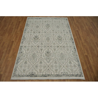 Grey Damask Patterned Rug 5x8