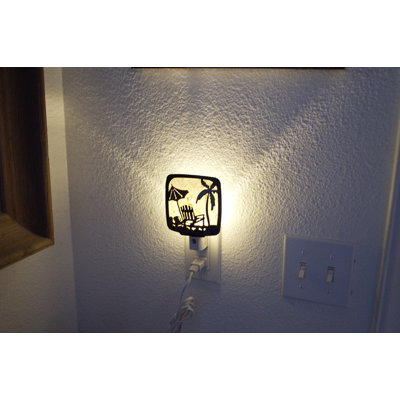 BEACH SCENE NIGHT LIGHT