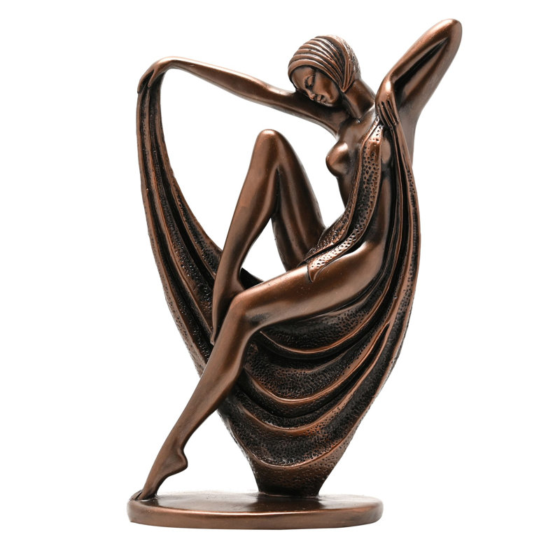 Figurines & Sculptures