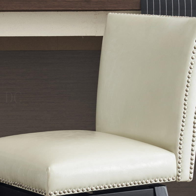 Ensemble de 2 tabourets de bar pivotants rembourrés en cuir de polyuréthane à haut dossier avec garniture cloutée et structure en bois, pour îlot de cuisine et bar pour la maison