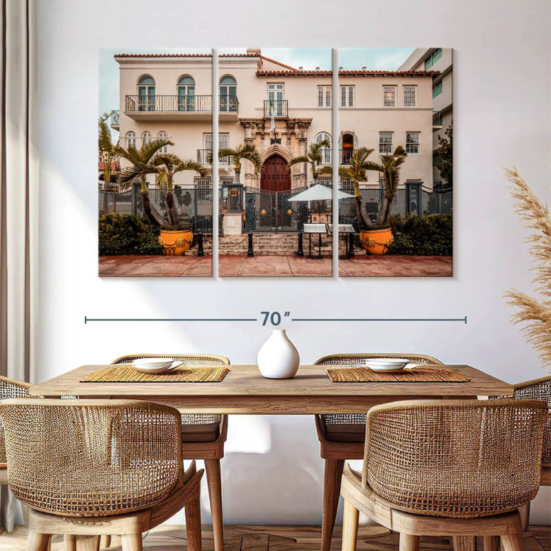 Villa Casa Casuarina Miami, 42" H x 65" W