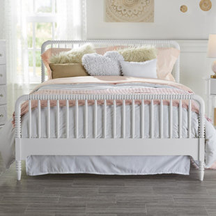 Linden Panel Bed