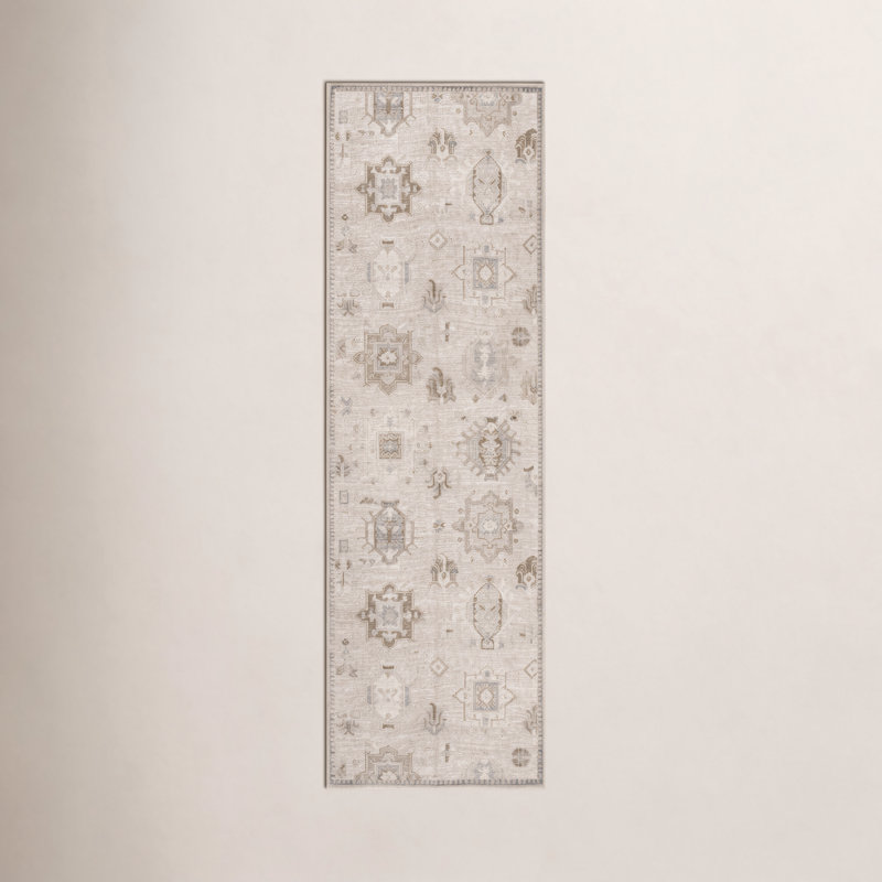Tapis de couloir lavable à la machine Elverta Medallion, Tapis de couloir 2 pi 6 po x 8 pi