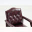 Chaises d'invités de réception avec siège et accoudoirs rembourrés, conception ergonomique à dossier moyen pour un usage confortable au bureau et en réunion-131240842
