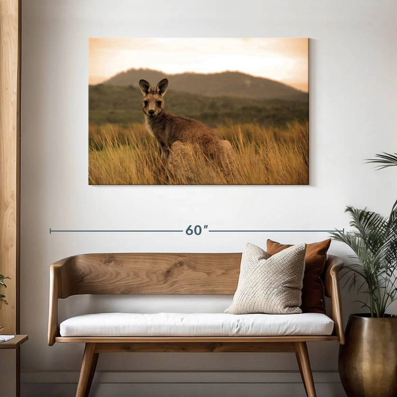 Brampt Wild Kangaroo, 30" H x 45" W