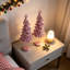 Ensemble de 2 figurines décoratives coniques en maille pailletée à volants, en forme de sapin de Noël, à poser sur une étagère, un foyer ou une table. Décoration saisonnière pour la maison.
