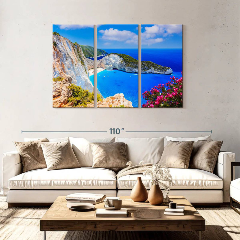 Nicci Navagio Beach Seascape, H 48 po x l 74 po