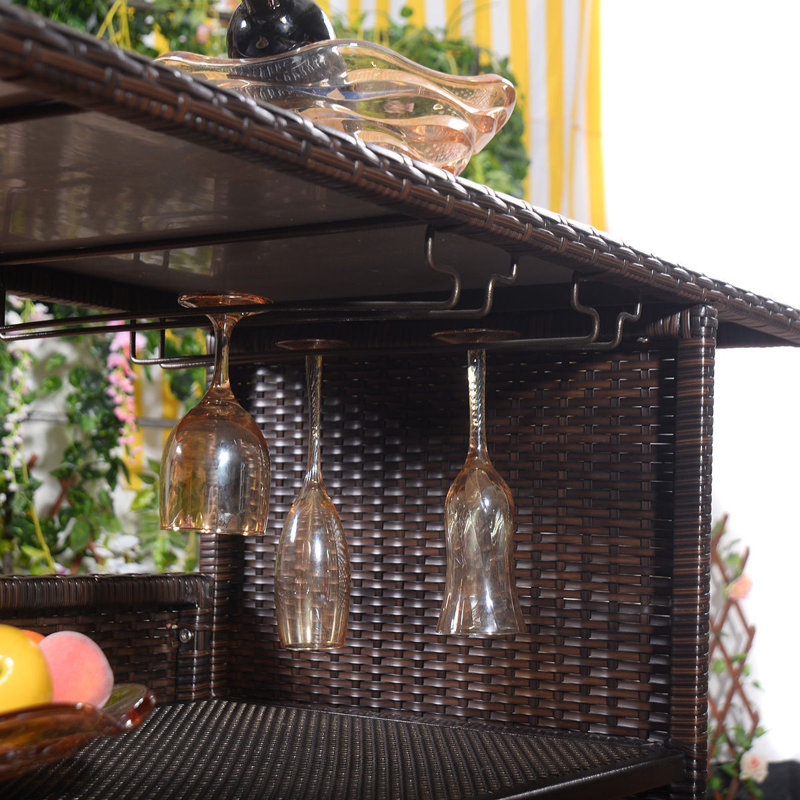 Table de bar en rotin