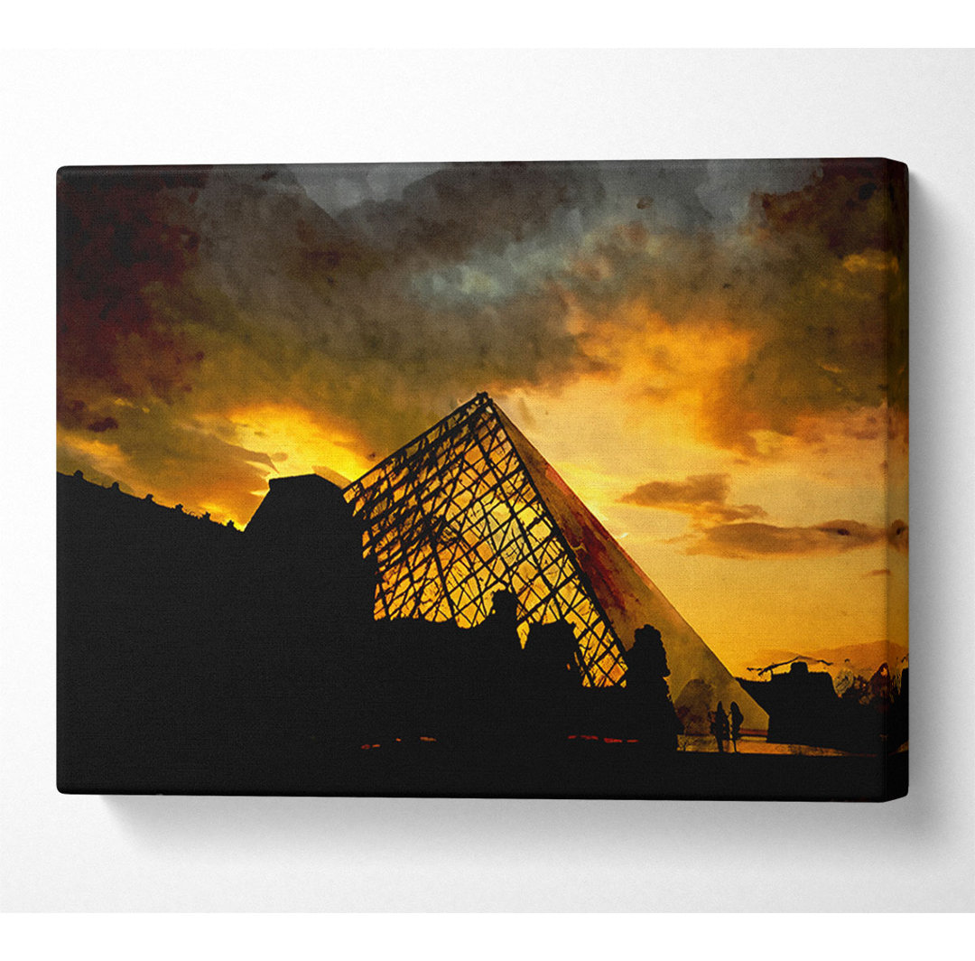 Paris Louvre Pyramid At First Light - Leinwanddrucke