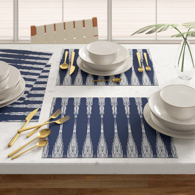 Avalon Polyester Geometric Rectangle Placemat