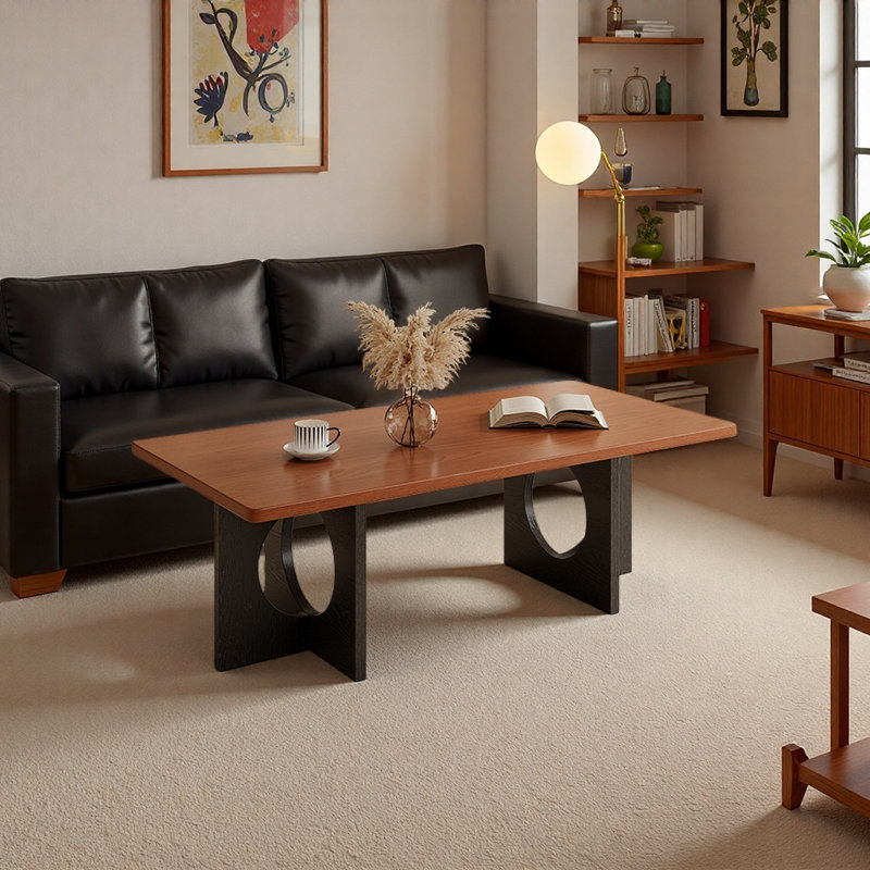 Table basse de style rétro minimaliste français