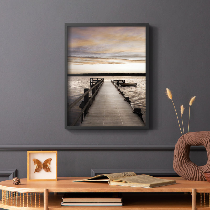 Coucher de soleil sur une jetée, reproduction encadrée - bois massif, Noir, H 10 po x l 8 po