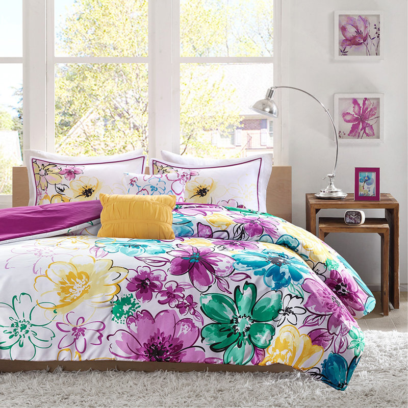 Full/Queen Floral Comforter Set
