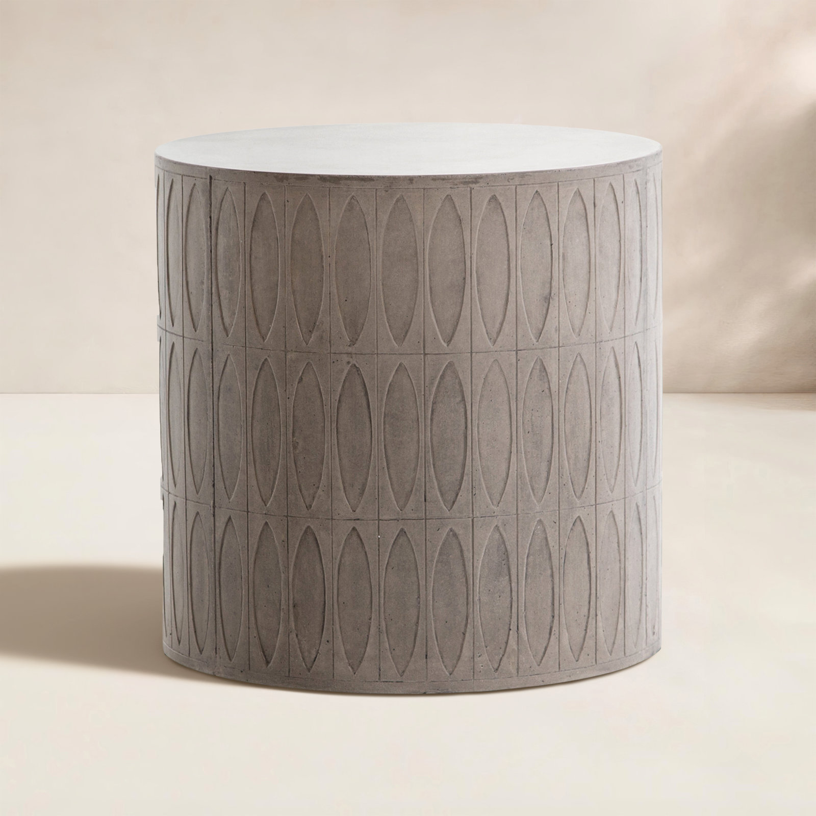 20'' Stone Outdoor Side Table, Gray