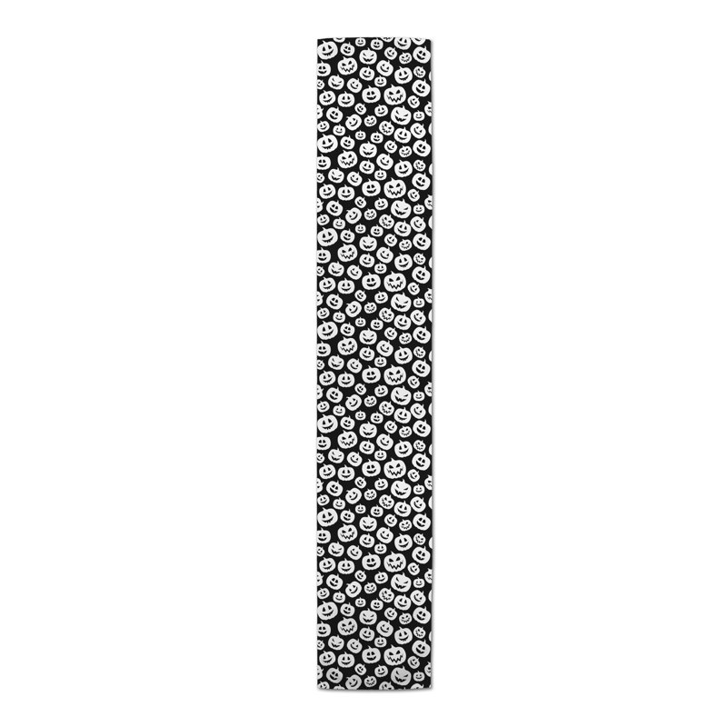 Chemin de table d’Halloween en mélange de coton à motif géométrique Melodi, 72 po x 16 po