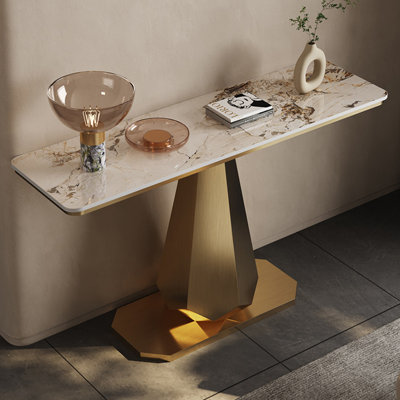 Console de style italien en pierre frittée.