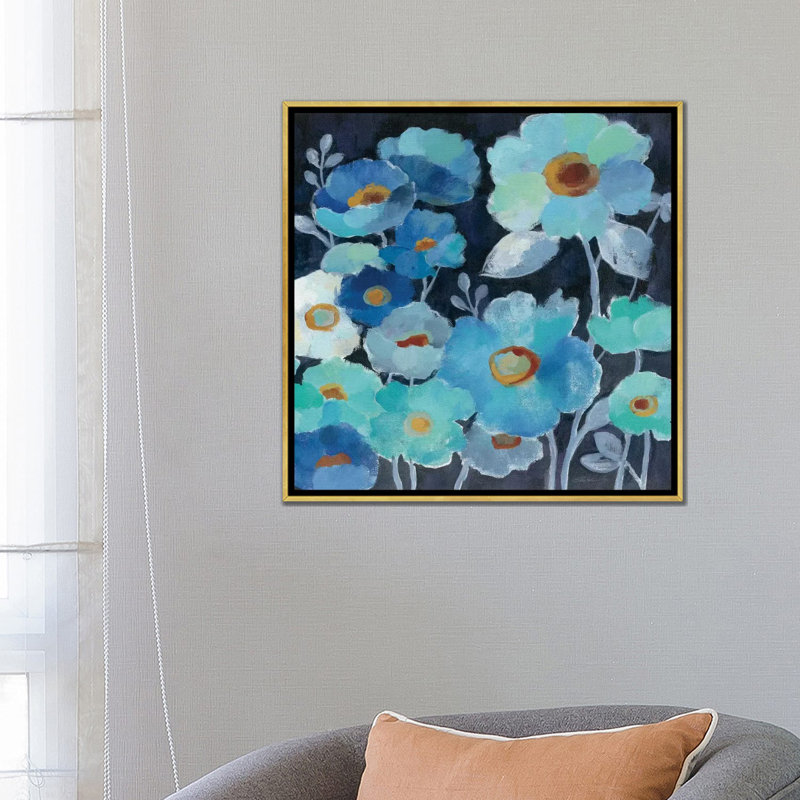 Fleurs indigo III par Silvia Vassileva - reproduction d'art, Aucun mat, H 26 po x l 26 po x P 1,5 po, Toile encadrée d'or