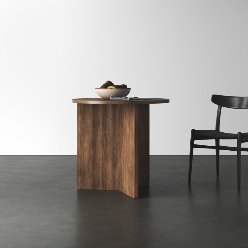Estelle 32" Solid Wood End Table, Medium Brown, Medium Brown