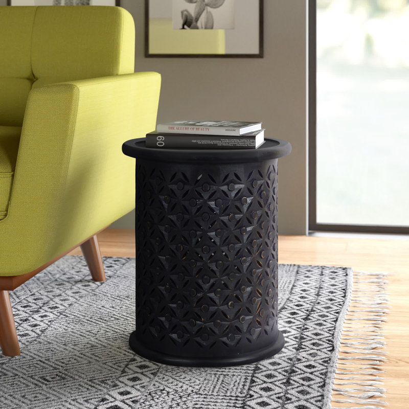 Table d'appoint avec plateau en bois massif Forsberg, Gris antique, H 23 po x l 17 po x P 17 po