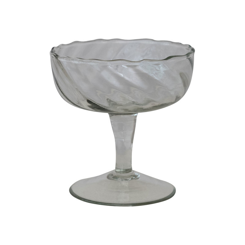 Verre taillé soufflé à la main
