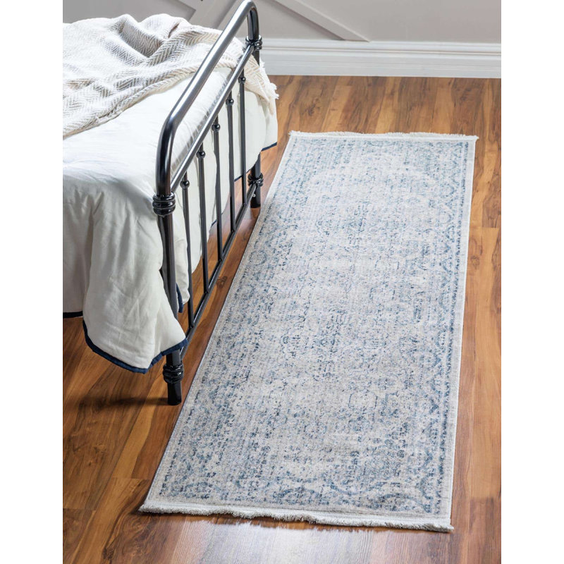 Gabbs Oriental Indoor Rug, Runner 2'7" x 10'