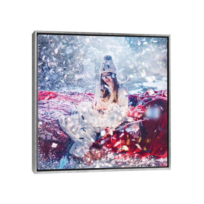 «Magic Winter» par Hobopeeba - reproduction imprimée, H 18 po x l 18 po x 1,5 po, Toile avec cadre argenté, Pas de tapis