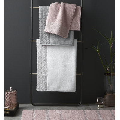 Zero Twist Sparkle Towel