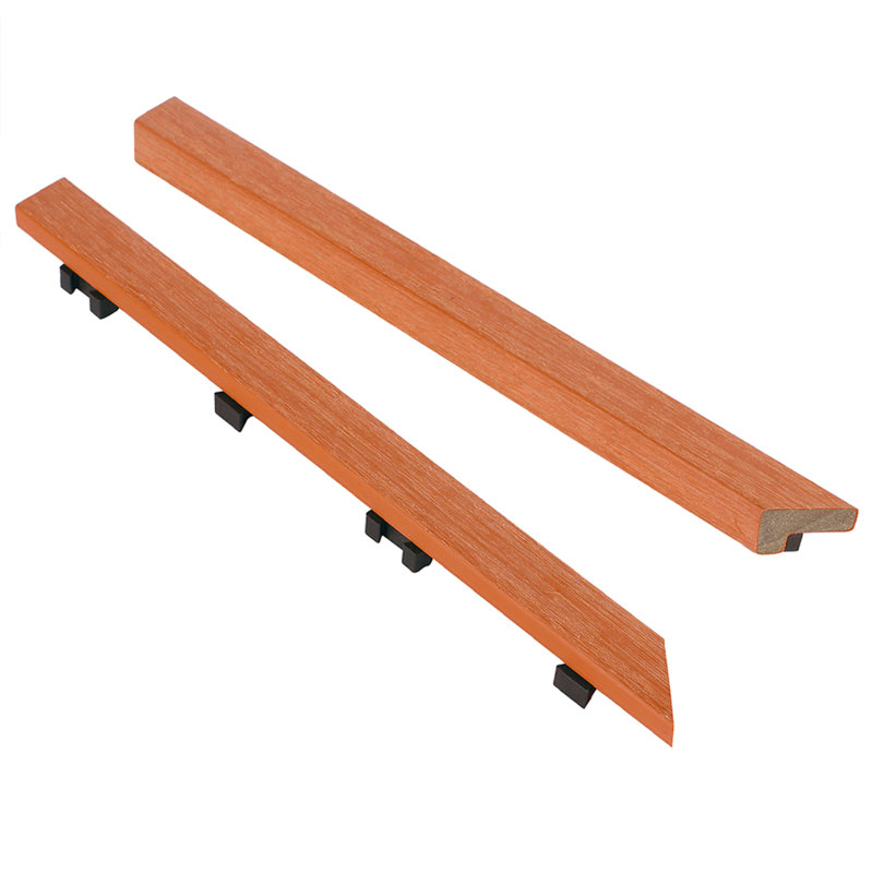 Garniture de terrasse en coin 12 po x 1 po, Rouge