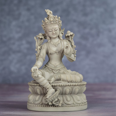 Figurine H 8 "GuanYin