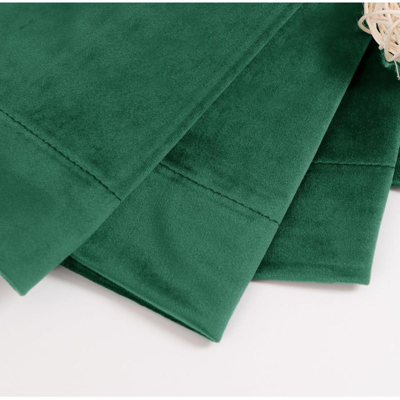 Rideaux en velours occultant Braydi Emerald Green, L 52 po x L 63 po