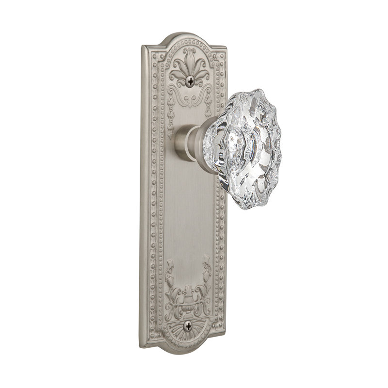 Meadows Plate with Chateau Door Knob, Satin Nickel, 2-3/4”