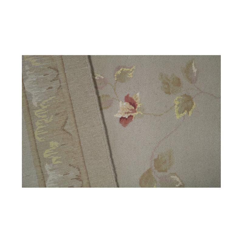 Tapis beige noué à la main de haute qualité
