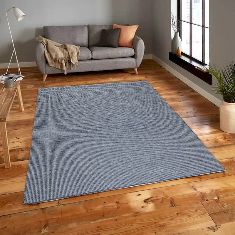 Indoor / Outdoor Rug, Rectangle 5' x 7'