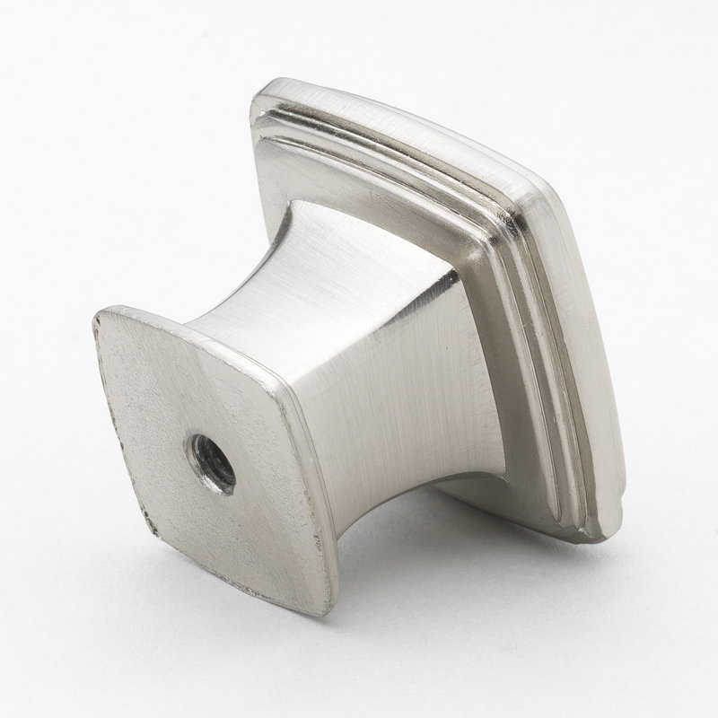 Poignée carrée de 1 1/4 po Deco, Nickel satiné