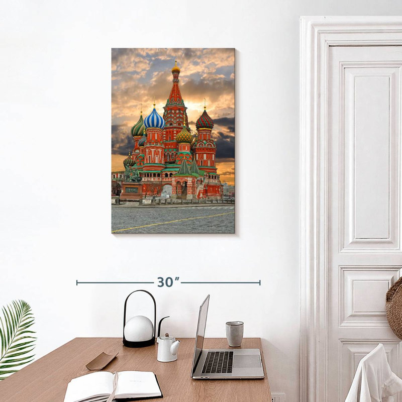 Nicci Saint Basil's Cathedral Moscow, 30" H x 20" W