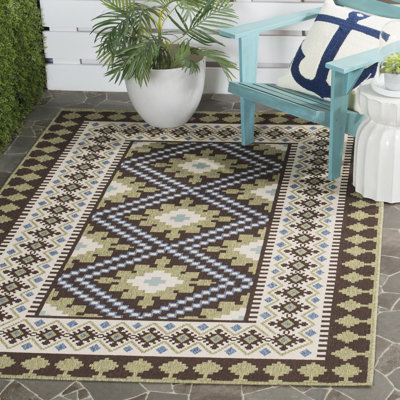 Mcdowell Hooked Chocolate/Green Indoor/Outdoor Rug