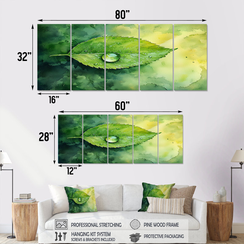 «Green Water Droplet On Lea II» - Art mural sur toile - Art mural traditionnel sur toile, H 28 po x l 60 po, 5