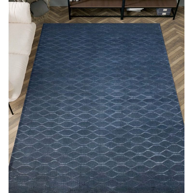 Hand Knotted Area Rug in Blue, Rectangle 6' x 9'