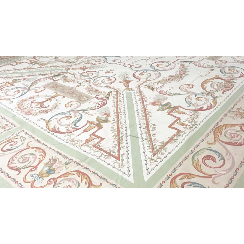 Hand Knotted Wool Oriental Area Rug