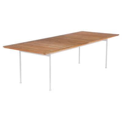 Layout Dining Table