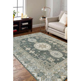Green Hand-Knotted Wool Linked Medallions Geometric Modern Contemporary Carpet Rug