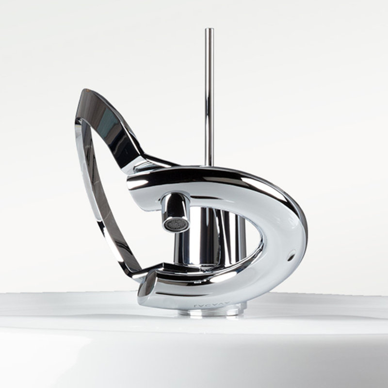 Embrace Single-Hole Single-Handle Bathroom Faucet with Drain Assembly, Polished Chrome