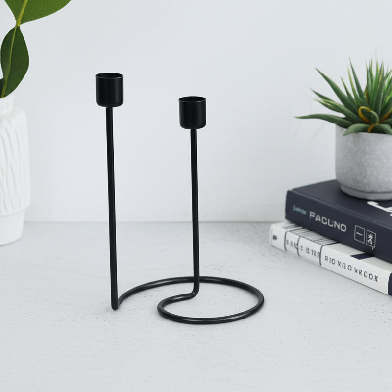 Porte-bougie décoratif avec base sculpturale tourbillon, Noir
