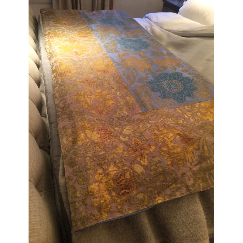 Flowers 9 Linen Throw
