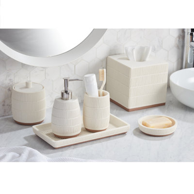 Milano Collection 3 Piece Bathroom Accessory Set