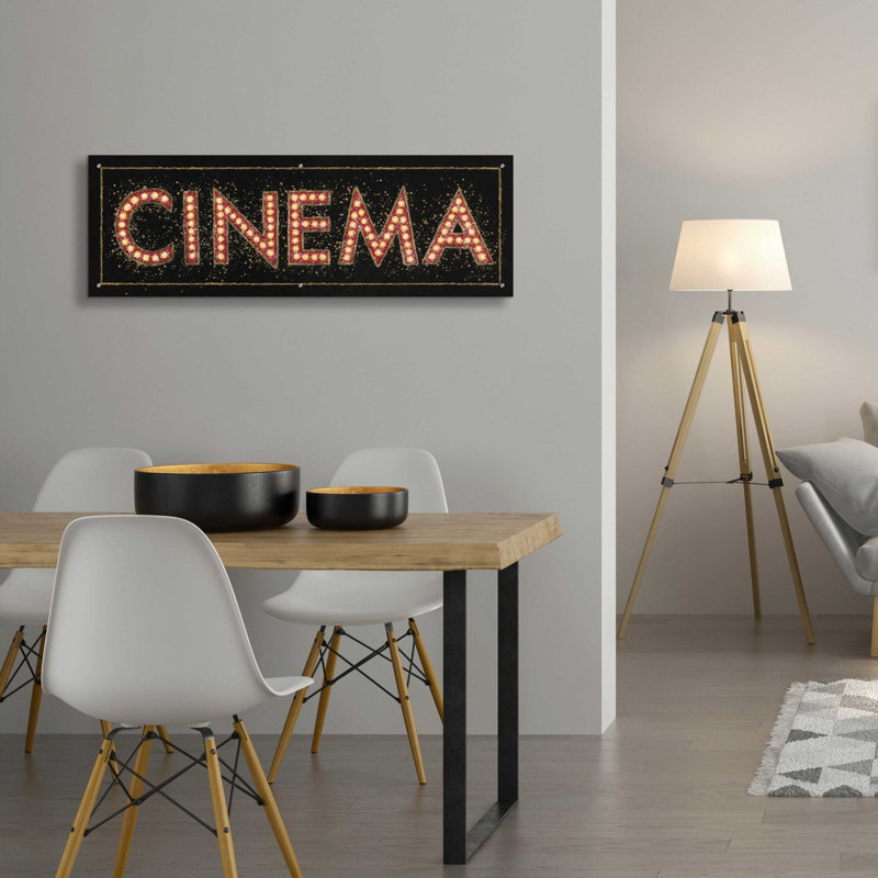 «Cinéma Marquee» par James Wiens, art mural en verre acrylique, H 16 po x l 48 po x P 0,2 po