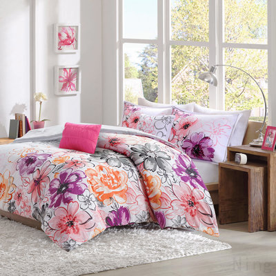 Twin/Twin XL Floral Comforter Set