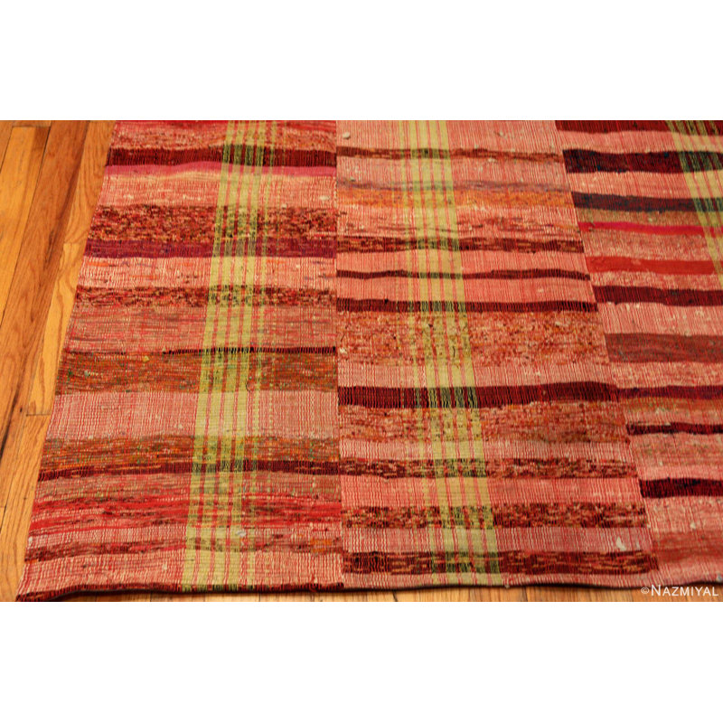 Tapis turc moderne accrocheur
