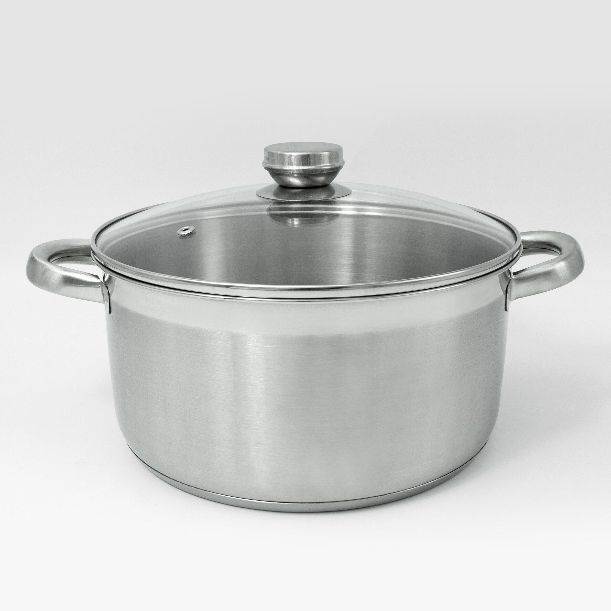 Bene Casa 5-Quart Capacity Dutch Oven, with glass lid, stainless