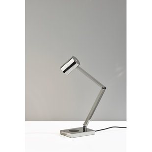 Newman Metal USB Desk Lamp